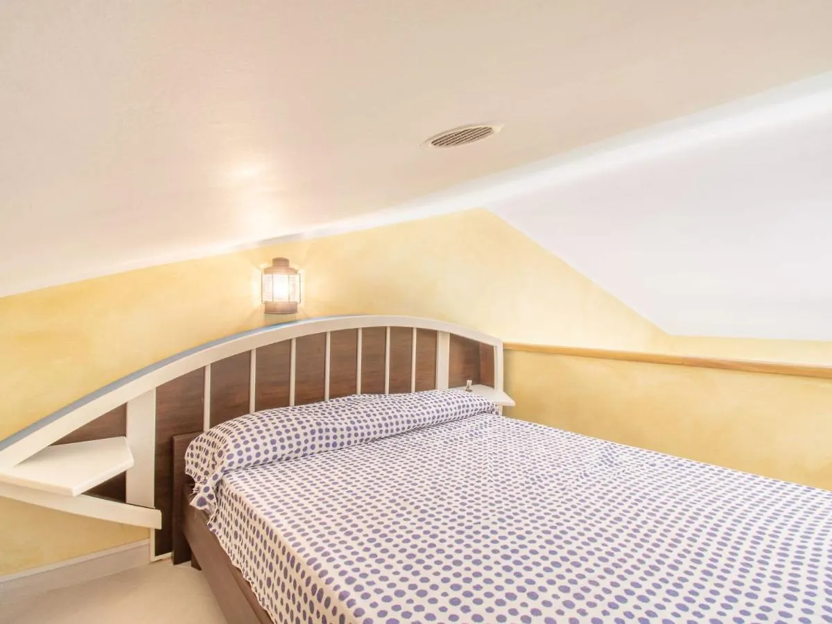 Apartment Les Bougainvilliers By Interhome Saint-Raphaël